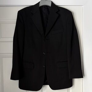 Men's Black Three-Button Blazer - Classic Tailored Sport Coat